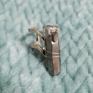 Crystal ring